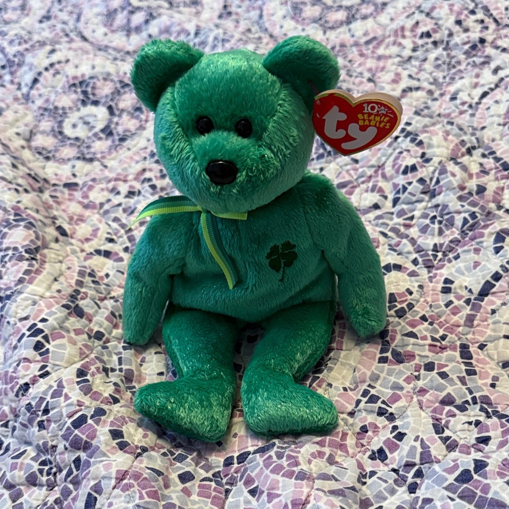 Ty Emerald Plush Bear with Clover- Dublin